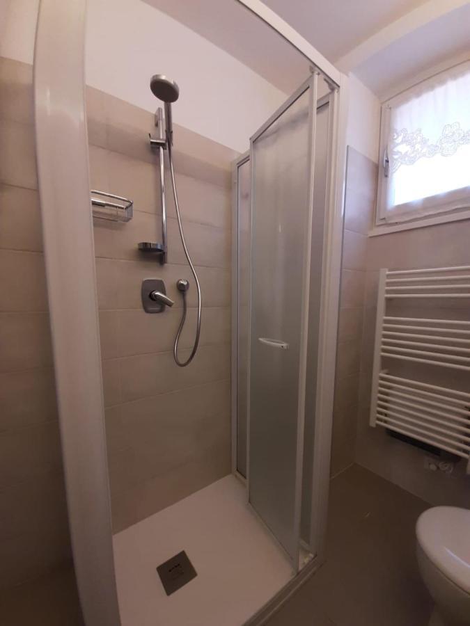 Bmp Apartment Gioiosa 1 Terrazza Vista Lago Belgirate Kültér fotó